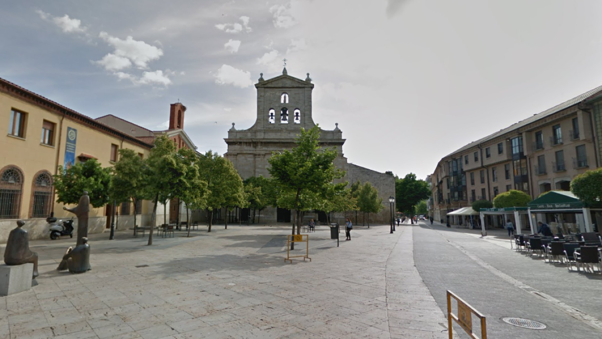 Plaza San Pablo en Palencia.- GOOGLE