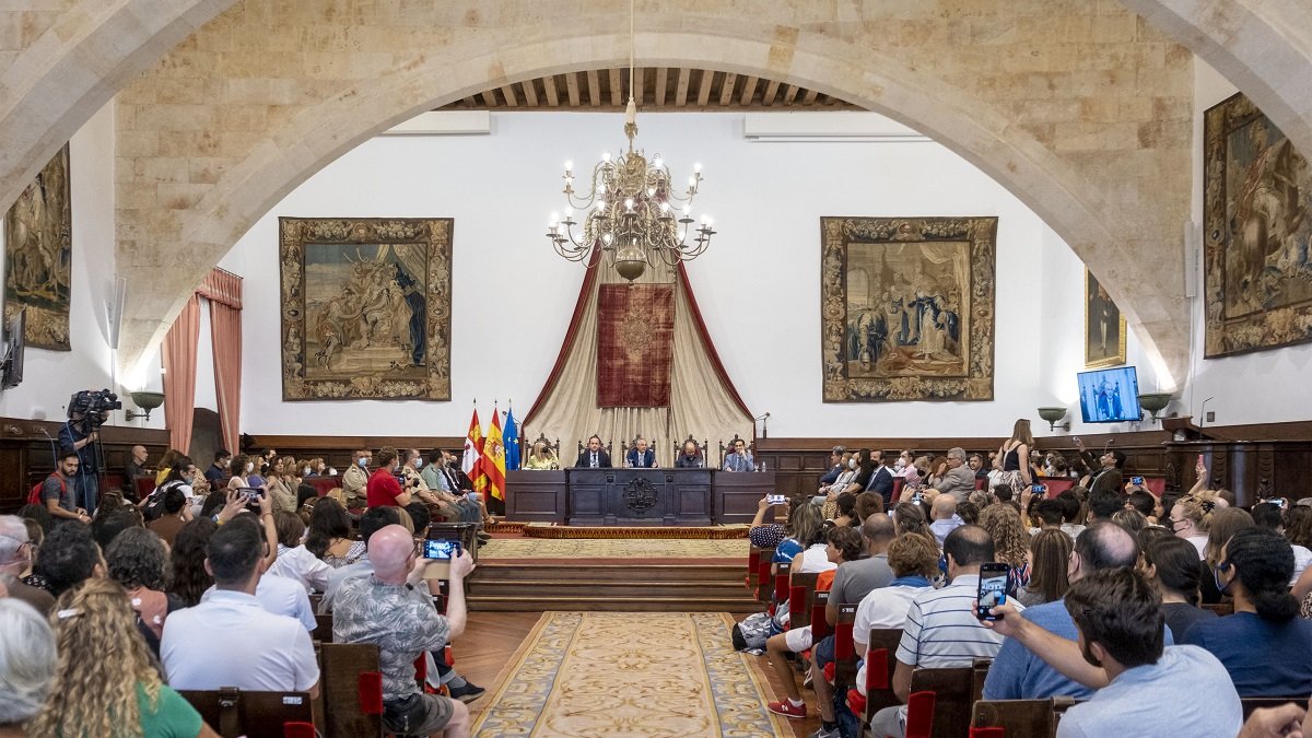 El rector Ricardo Rivero inaugura la LIX edición de los Cursos de Verano de Cursos Internacionales de la Universidad de Salamanca. - ICAL