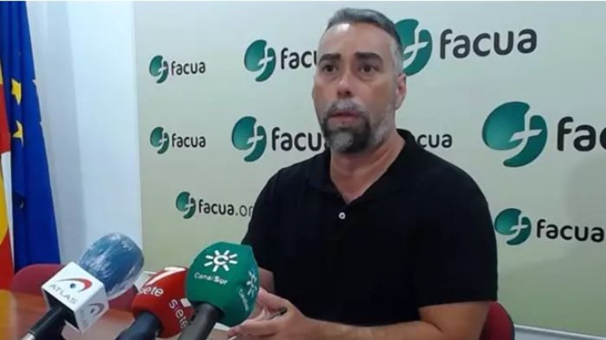 El portavoz de Facua, Rubén Sánchez en una imagen de archivo - Europa Press