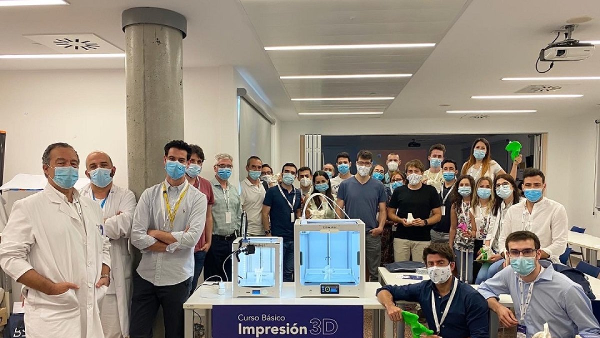 Participantes en el curso en las instalaciones del Hospital Universitario Río Hortega de Valladolid. EL MUNDO