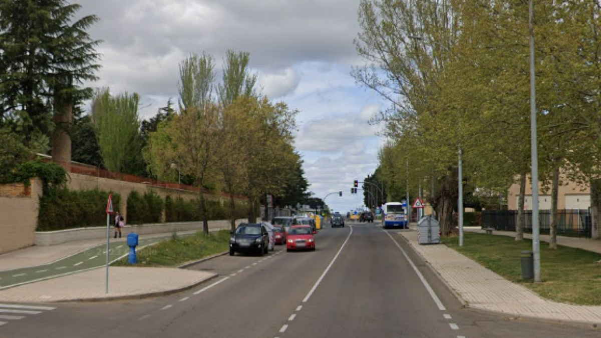 Avenida de la Merced de Salamanca, donde el detenido se bajó del vehículo