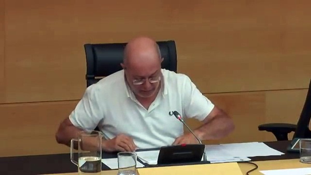 Francisco Igea pregunta en la consejera de Movilidad por Luis Fuentes
