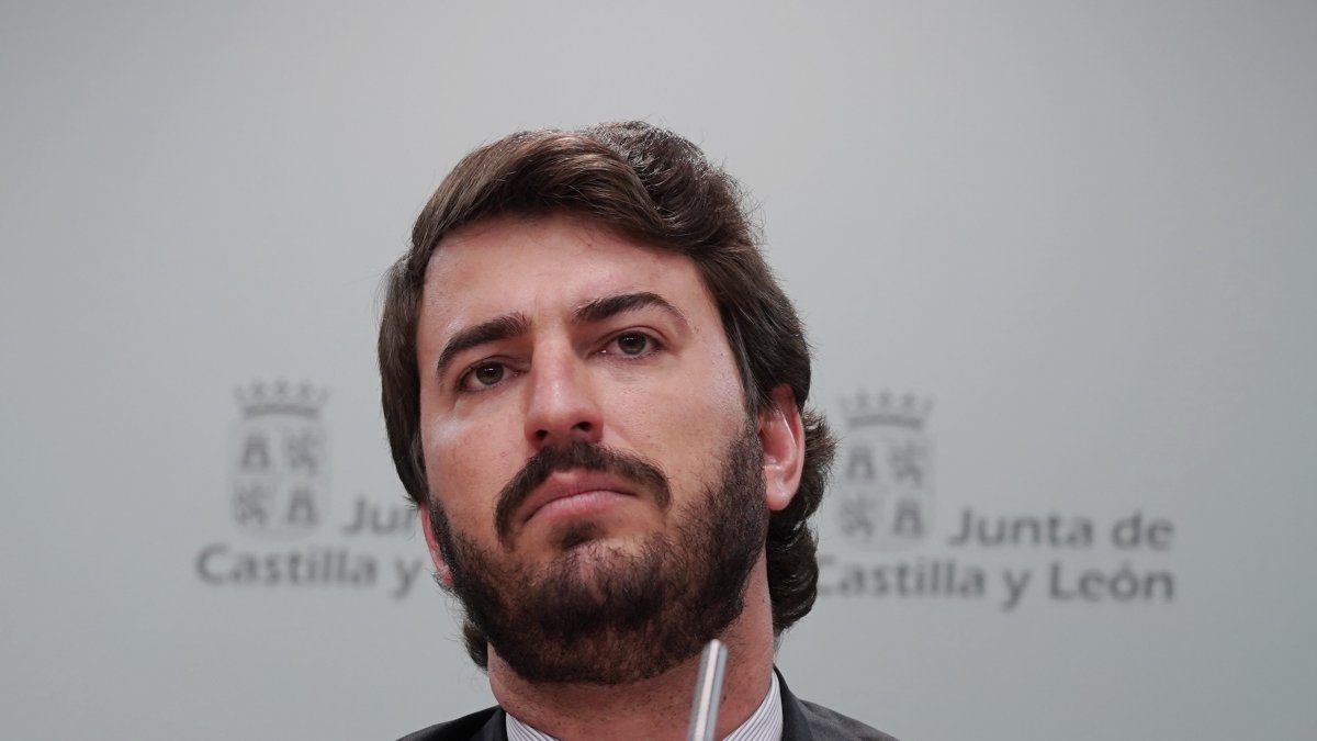 Juan García-Gallardo, en la rueda de prensa para anunciar su dimisión como vicepresidente.