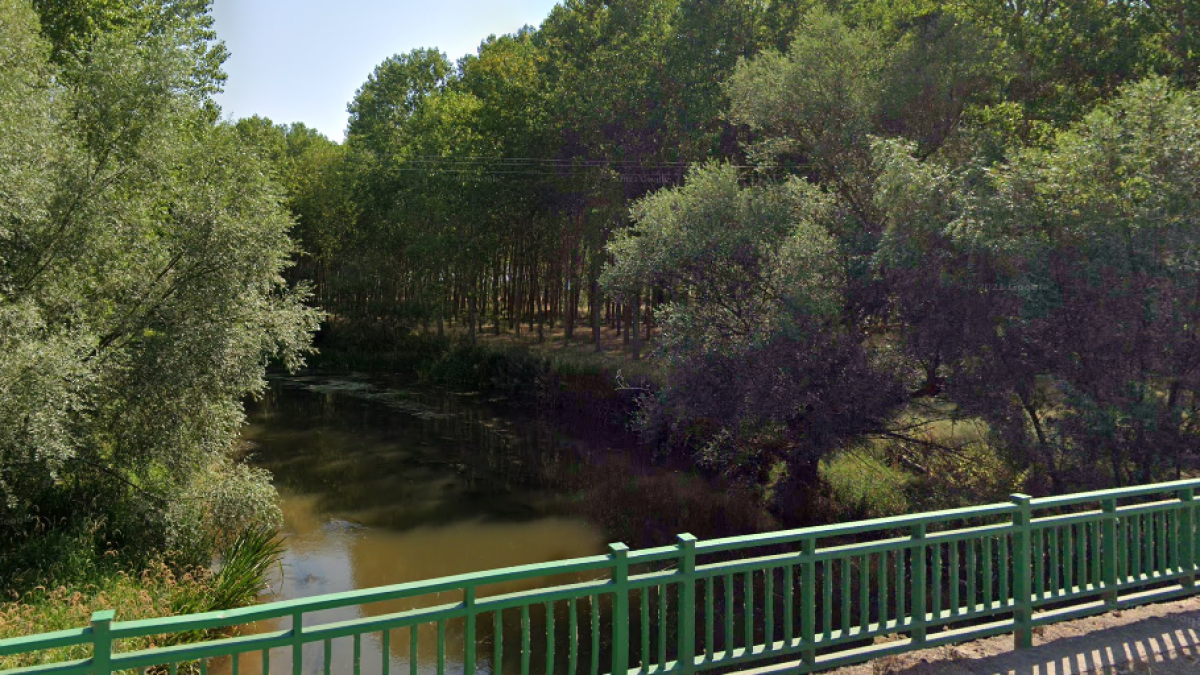 El río Arlanzón a su paso por Villaverde Mogina en Burgos, cerca de donde ocurrió el incidente.