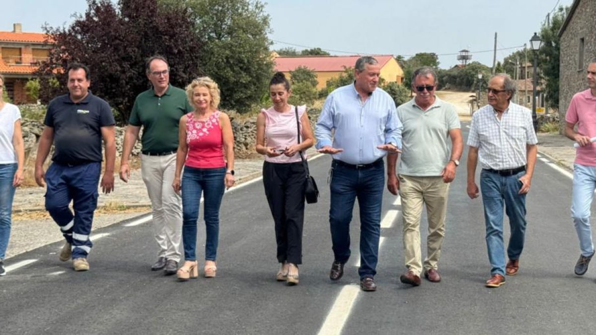 Visita a las obras de mejora de las carreteras en la comarca de Sayago.