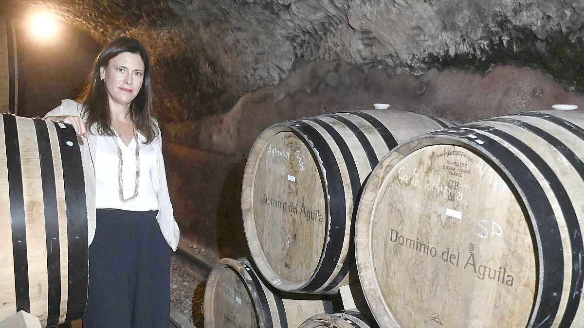 Isabel Rodero en la bodega Dominio del Águila. ICAL