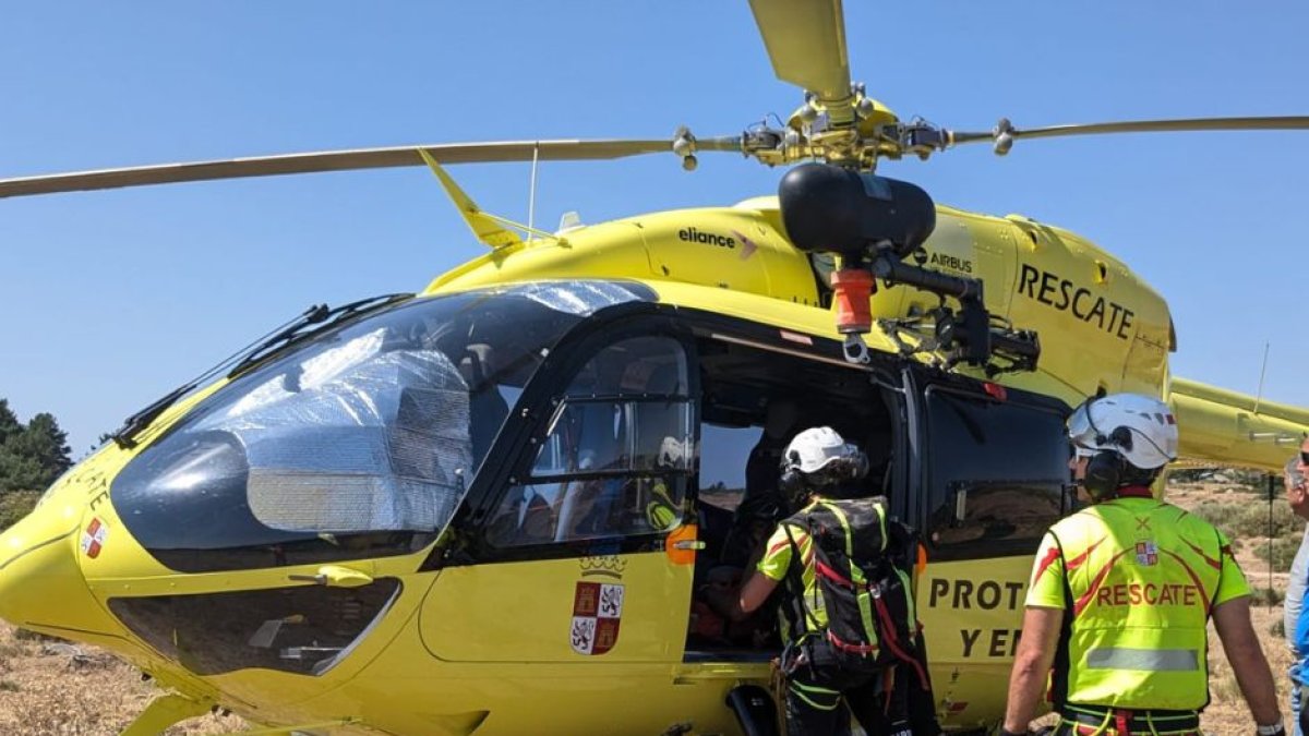 Rescate de una ciclista en Pereguinos, Ávila