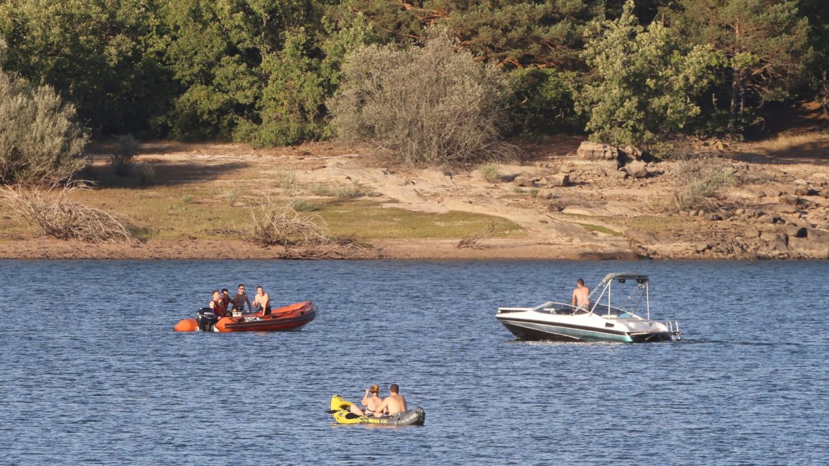 Búsqueda del joven desaparecido en el pantano de la Cuerda del Pozo