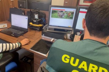 Agentes de la Guardia Civil en una imagen de archivo