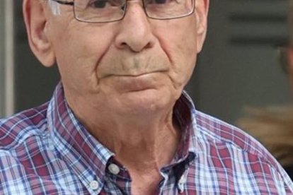 El jubilado burgalés Pompeyo González a su llegada a la Audiencia Nacional, a 13 de mayo de 2024, en Madrid (España). - Isabel Infantes - Europa Press
