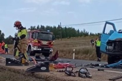 Imagen del accidente en la N-VI a la altura de La Bañeza