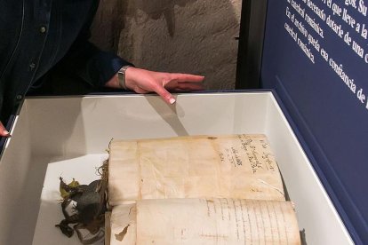 Exposición 30 años en el Archivo de la Catedral de Burgos