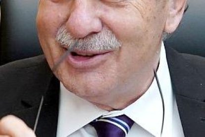 El presidente del Consejo Consultivo de Castilla y León, Agustín Sánchez de Vega, comparece en la Comisión de Presidencia de las Cortes. ICAL