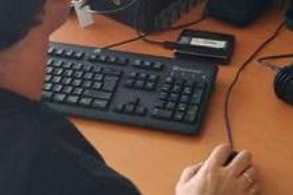 Imagen de archivo de un agente de la Policía Nacional