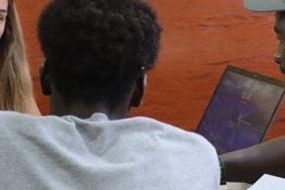 Subsaharianos de Mali y Senegal en el centro Barnabitas de Palencia