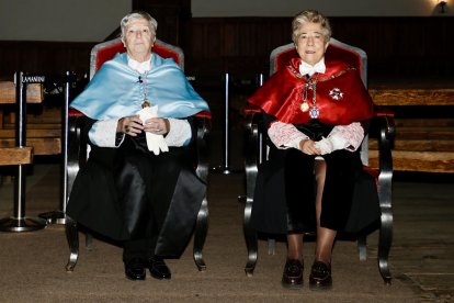 Eulalia Pérez y Araceli Mangas como doctoras 'honoris causa'.