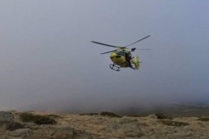Rescatado un montañero de 23 años herido en el risco de los Claveles
El Grupo de Rescate de la Junta de Castilla y León ha rescatado este sábado, 9 de noviembre, a un montañero de 23 años herido en el risco de los Claveles, en la Sierra de Guadarrama, según datos del 112 Castilla y León recogidos por Europa Press.
SOCIEDAD
112 CYL