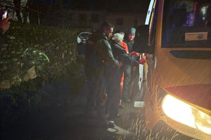 Encuentran en buen estado, aunque con signos de hipotermia, al hombre de 89 años desaparecido en Vivinera