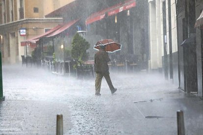 Imagen de archivo de lluvias en Castilla y León.- E.M.