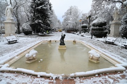 Frío y hielo en la capital burgalesa en una imagen de archivo.- E.M.