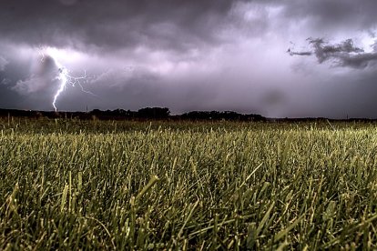 Imagen de archivo de una tormenta.- E.M.