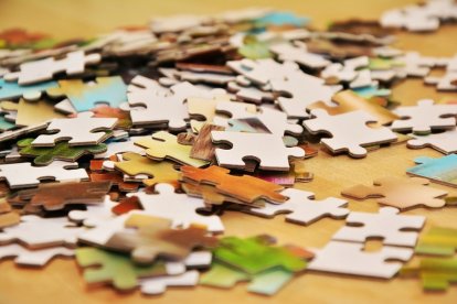 pieces-of-the-puzzle-1925425_1280