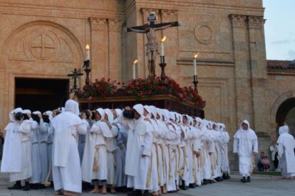 Imagen de archivo de la Procesión del Cristo del Amor y de la Paz en Salamanca. -E.M.