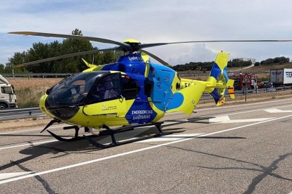 Helicóptero medicalizado de Emergencias Sanitarias. / DV