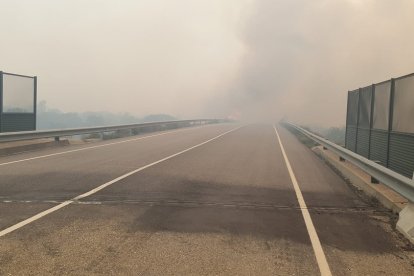 La N-631 se encuentra cortada entre Litos y Santa Eulalia del Río Negro. -E. M.