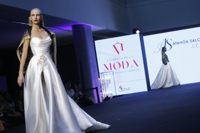 Segunda jornada de la XXIV Pasarela de la Moda de Castilla y León. - ICAL