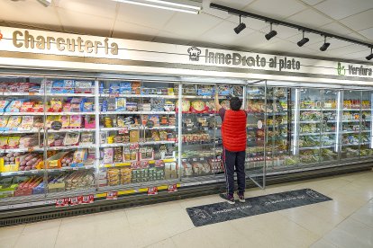 Expositor de un supermercado en Castilla y León.- E. M.