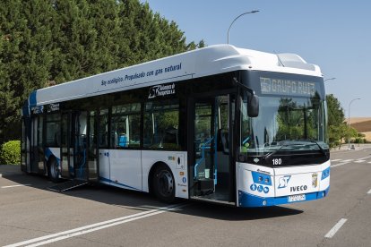 Autobús urbano de Salamanca.- E. M.