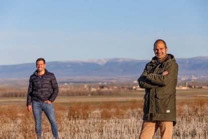 Los Alcaldes de Marazuela, Javier Calle (I); y de Marazoleja, Pablo Rincón (D).- ICAL