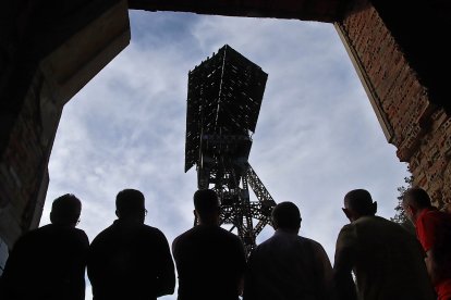 El colectivo Sangre Minera crea el Instituto de Estudios de la Montaña Central Leonesa .-ICAL