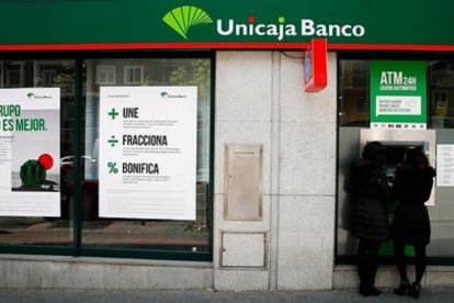 Oficina de Unicaja Banco. E.M.