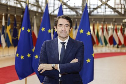 El consejero de Fomento y Medio Ambiente, Juan Carlos Suárez-Quiñones, participa en el Consejo de Ministros de Medio Ambiente de la Unión Europea para defender la posición común de las comunidades autónomas de España en relación a la futura Estrategia de Suelos de la Unión Europea. -ICAL