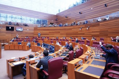 Votación en el pleno de las Cortes.- ICAL