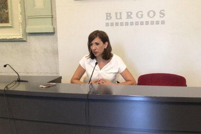 La portavoz del equipo de gobierno en el Ayuntamiento de Burgos, Nuria Barrio. | E.M.