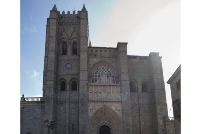 Catedral de El Salvador, en Ávila.-ICAL