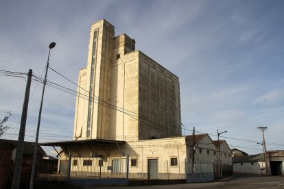 Silo en Sahagún en León.- ICAL