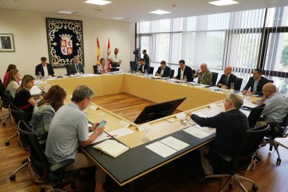 Junta de Portavoces de las Cortes. ICAL