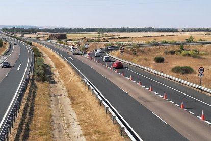 Desvían los vehículos de la A-67 a la N-611 a la altura de Frómista, con dirección Palencia. - ICAL