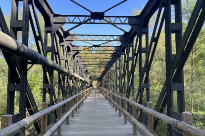 Roban por segunda vez en este año 100 metros de la valla metálica del paraje de El Robledal, el Villanueva de Azoague (Zamora). ICAL