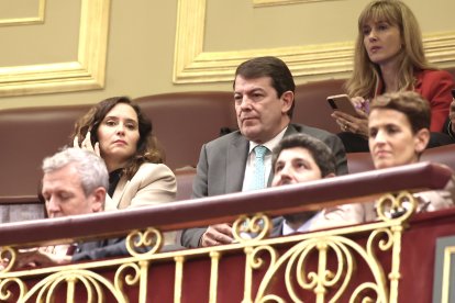 El presidente de la Junta de Castilla y León, Alfonso Fernández Mañueco, asiste a la Sesión Plenaria para la Investidura del presidente del Gobierno de España. ICAL