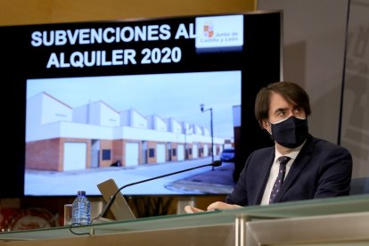 El consejero de Fomento y Medio Ambiente, Juan Carlos Suárez-Quiñones, informa sobre la resolución de la convocatoria de subvenciones de la Junta al alquiler de vivienda 2020 en Castilla y León.- ICAL