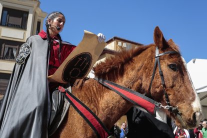Salida del Pregón a Caballo de la Cofradía de las Siete Palabras de Jesús en la Cruz. - ICAL
