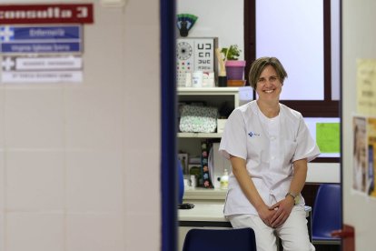 La enfermera Virginia Iglesias Sierra en las instalaciones del Hospital de Salamanca. -ENRIQUE CARRASCAL