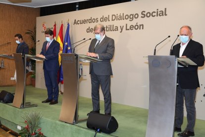 Firma de los acuerdos del Diálogo Social. - ICAL