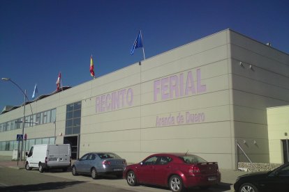 Recinto ferial de Aranda L. V.