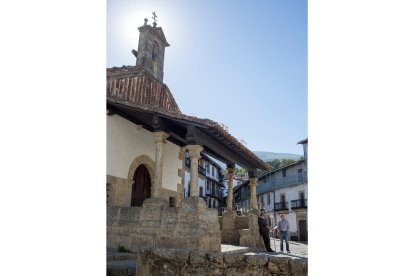 Una imagen de archivo del municipio de Candelario. ICAL